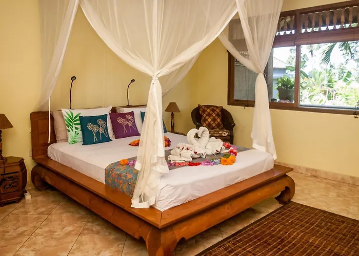 Hotel Taman Rahasia Tropical Sanctuary And 3*