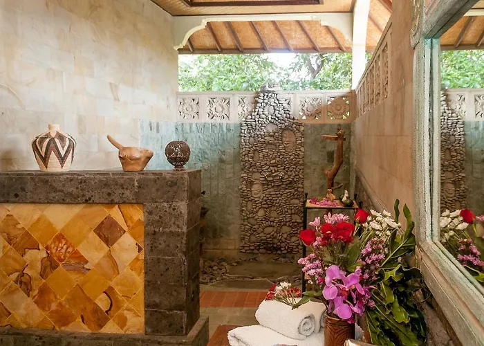 Hotel Taman Rahasia Tropical Sanctuary And