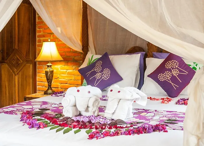 Taman Rahasia Tropical Sanctuary And 3*